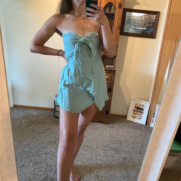 Twenty Ten sage green strapless romper - Picture 2 of 9